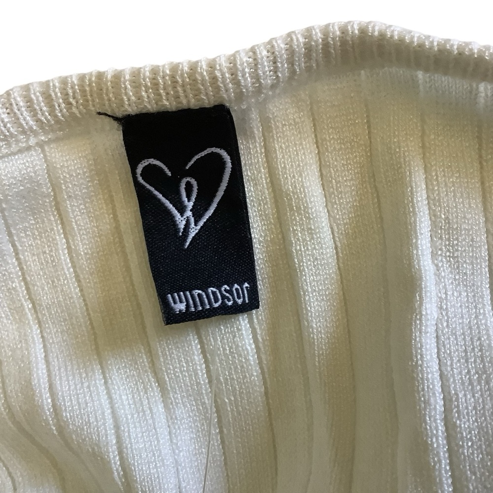 Small Off Shoulder White Ribbed Crop Top - Picture 7 of 7